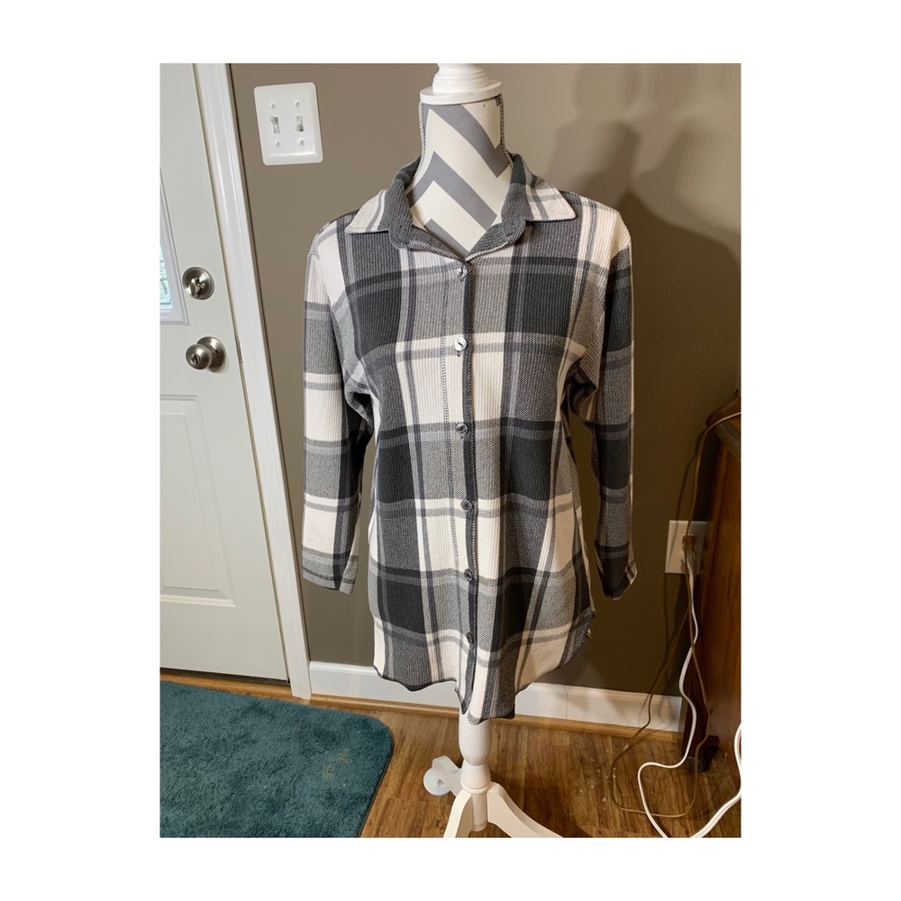Button up grey and white plaid shirt